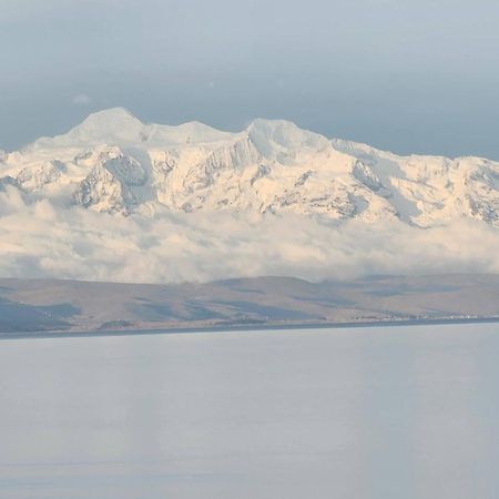 Inti Illimani Lodge Comunidad Yumani ภายนอก รูปภาพ